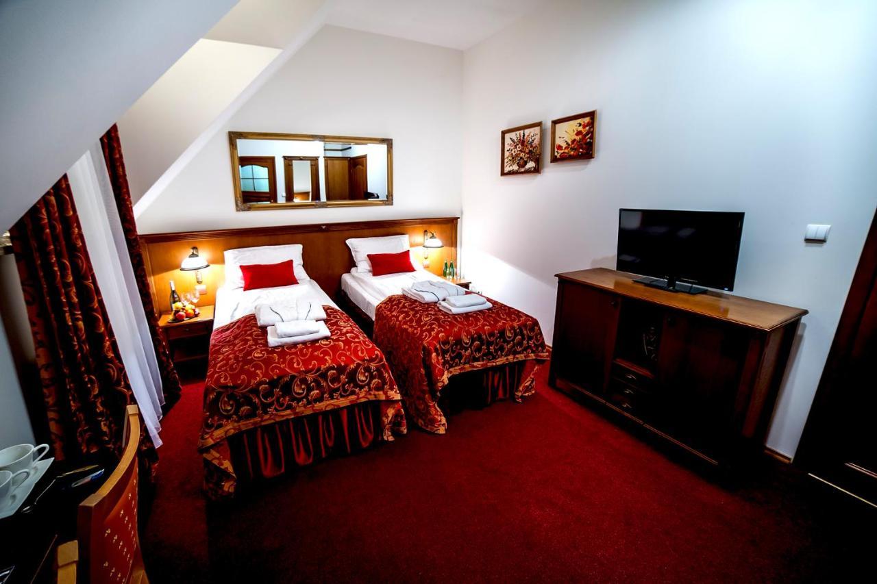 Hotel Osada Dankow Miłomłyn Exteriér fotografie