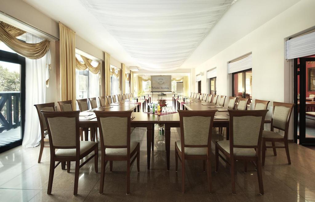 Hotel Osada Dankow Miłomłyn Exteriér fotografie